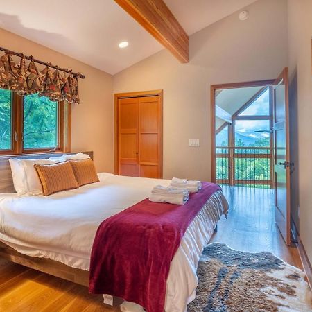 --Mountain Chalet Getaway With Breathtaking View Next To Tail Of Dragon-- Роббінсвіль Екстер'єр фото
