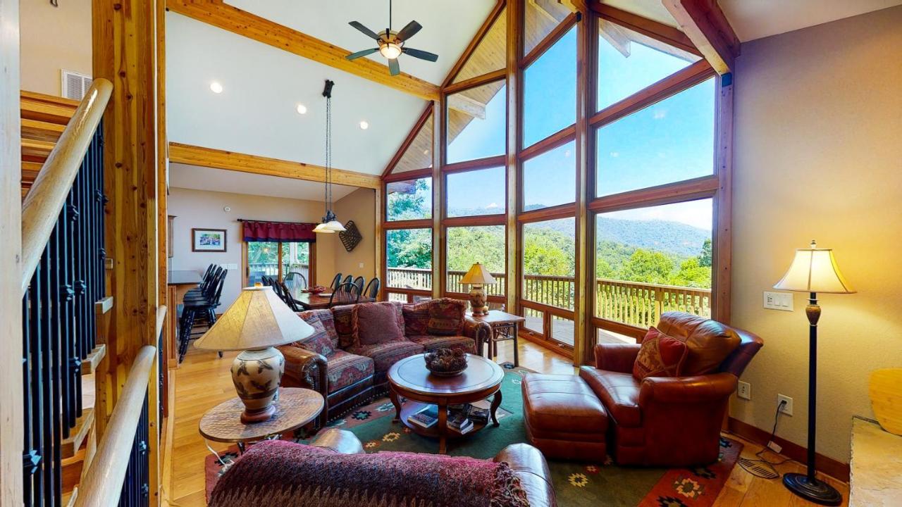 --Mountain Chalet Getaway With Breathtaking View Next To Tail Of Dragon-- Роббінсвіль Екстер'єр фото
