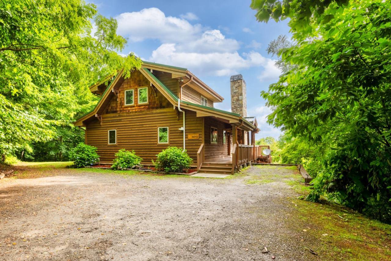 --Mountain Chalet Getaway With Breathtaking View Next To Tail Of Dragon-- Роббінсвіль Екстер'єр фото