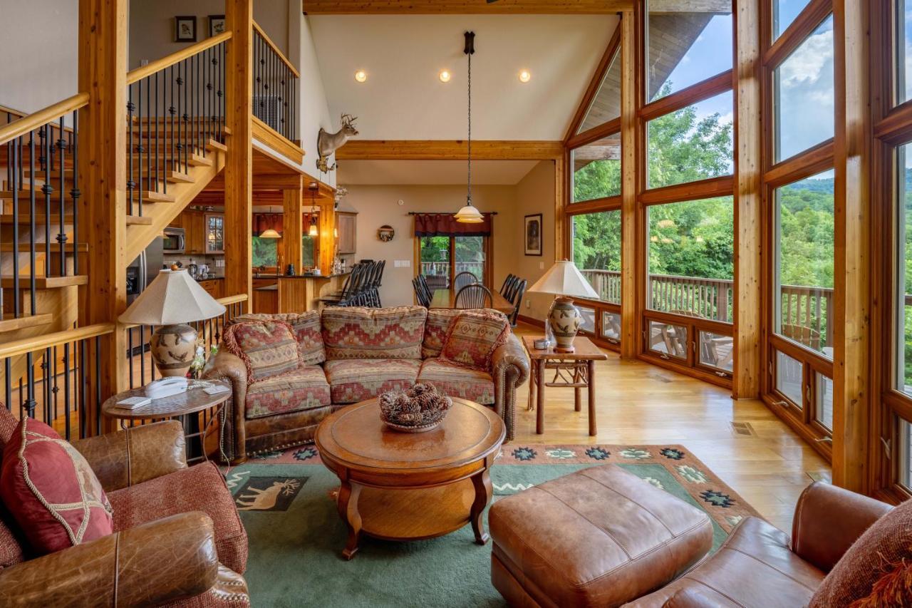 --Mountain Chalet Getaway With Breathtaking View Next To Tail Of Dragon-- Роббінсвіль Екстер'єр фото