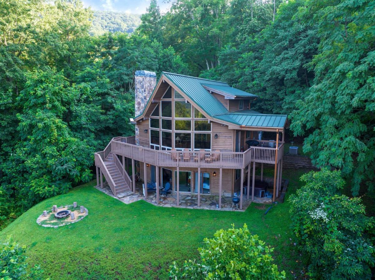 --Mountain Chalet Getaway With Breathtaking View Next To Tail Of Dragon-- Роббінсвіль Екстер'єр фото
