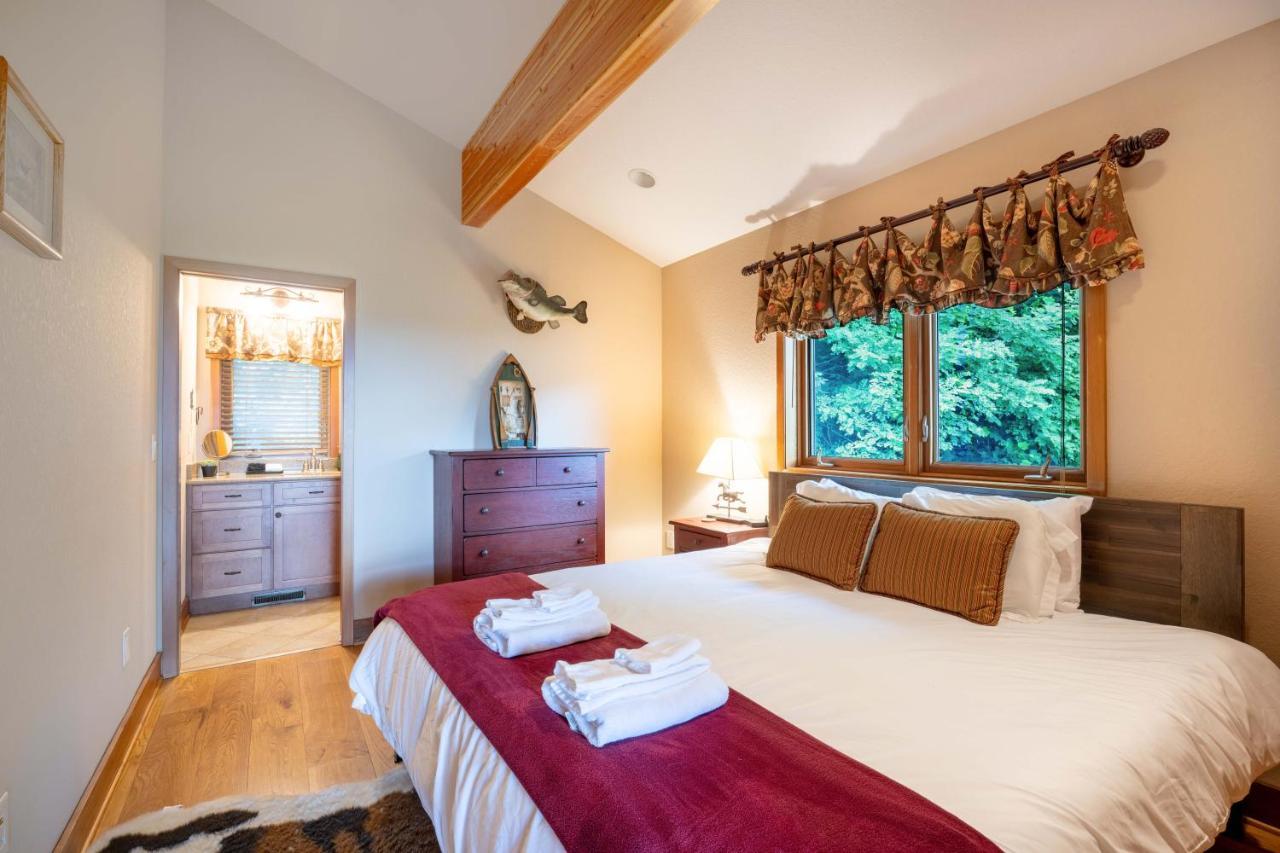--Mountain Chalet Getaway With Breathtaking View Next To Tail Of Dragon-- Роббінсвіль Екстер'єр фото