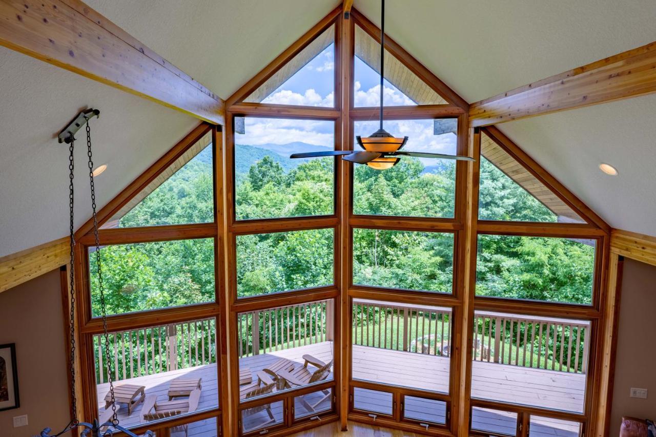 --Mountain Chalet Getaway With Breathtaking View Next To Tail Of Dragon-- Роббінсвіль Екстер'єр фото